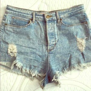 “GUESS” Denim shorts size 29.